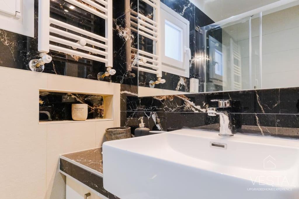 Theofilos Urban Apartment, Close To City Center Thessaloníki Eksteriør bilde