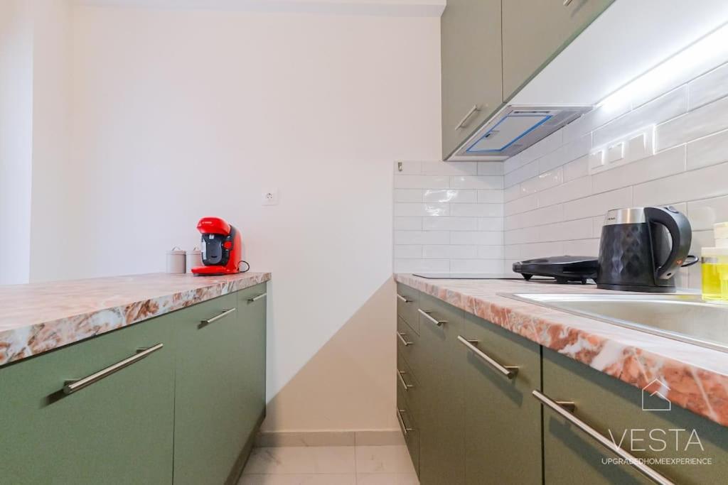 Theofilos Urban Apartment, Close To City Center Thessaloníki Eksteriør bilde